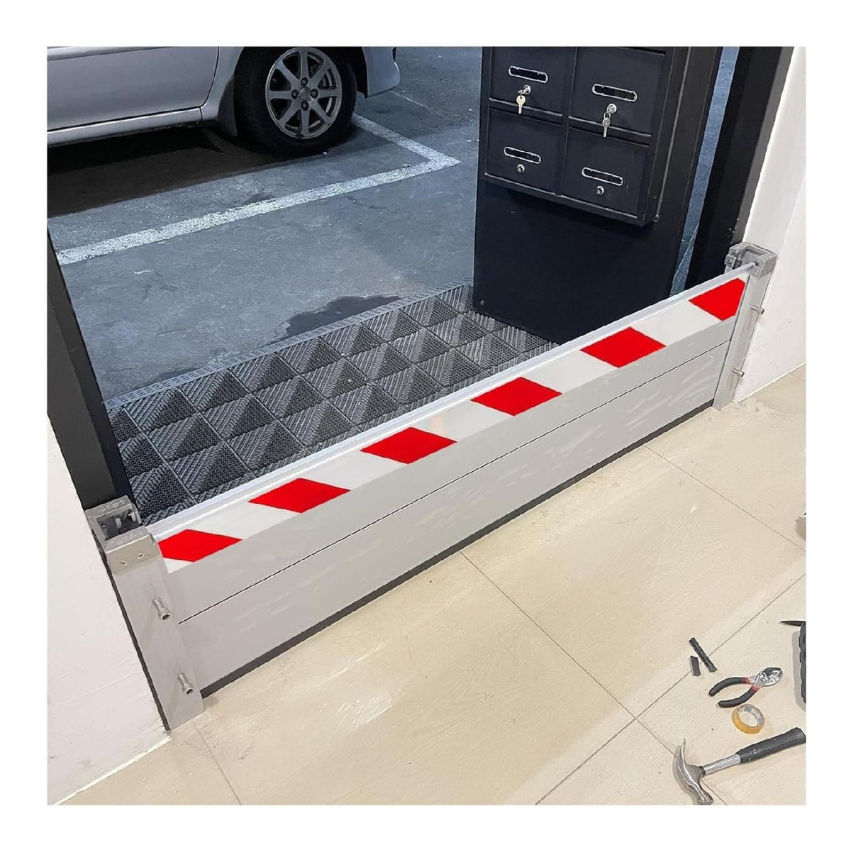 Barriere anti-inondation aluminium 95x40 cm amovible EPDM garage exterieur